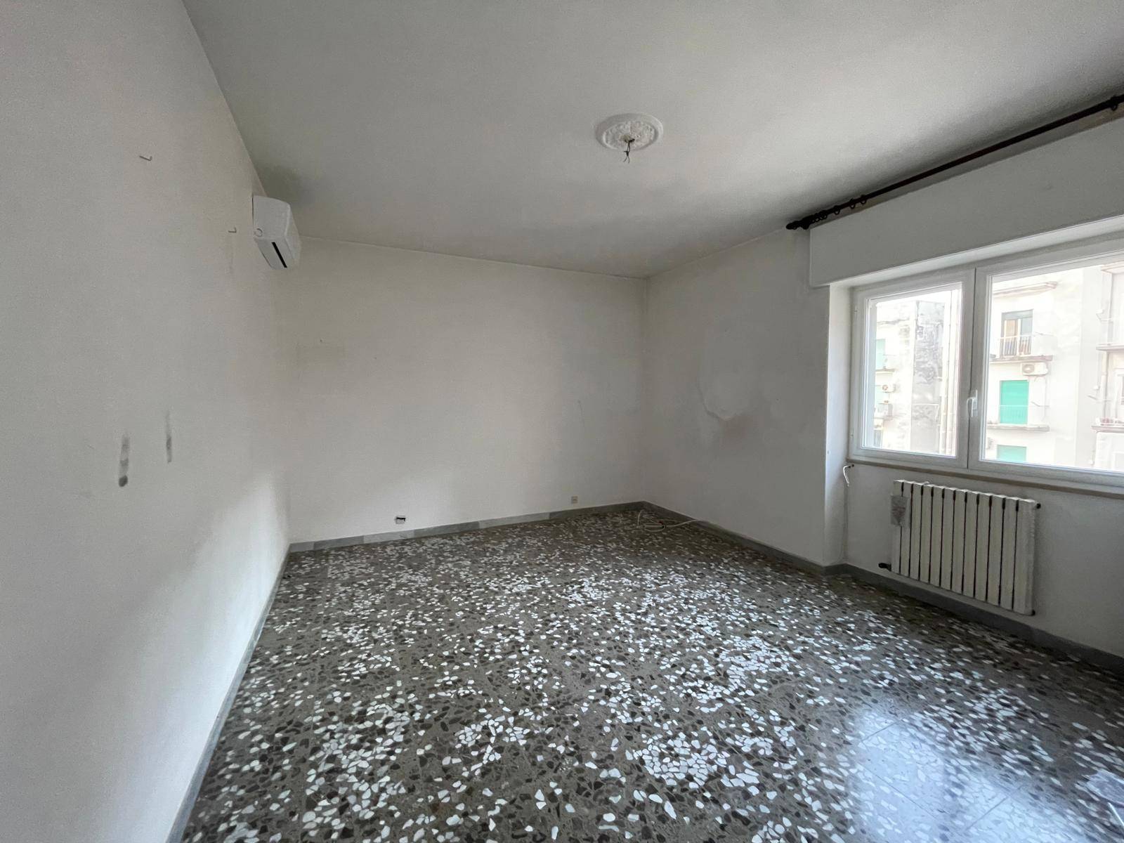 Appartamento in vendita a Taranto, Montegranaro