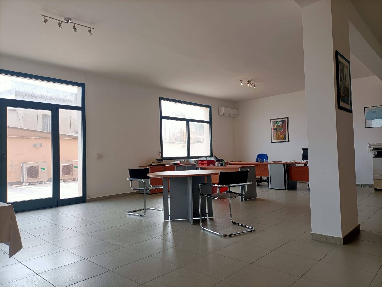 Ufficio in vendita a San Giorgio Ionico