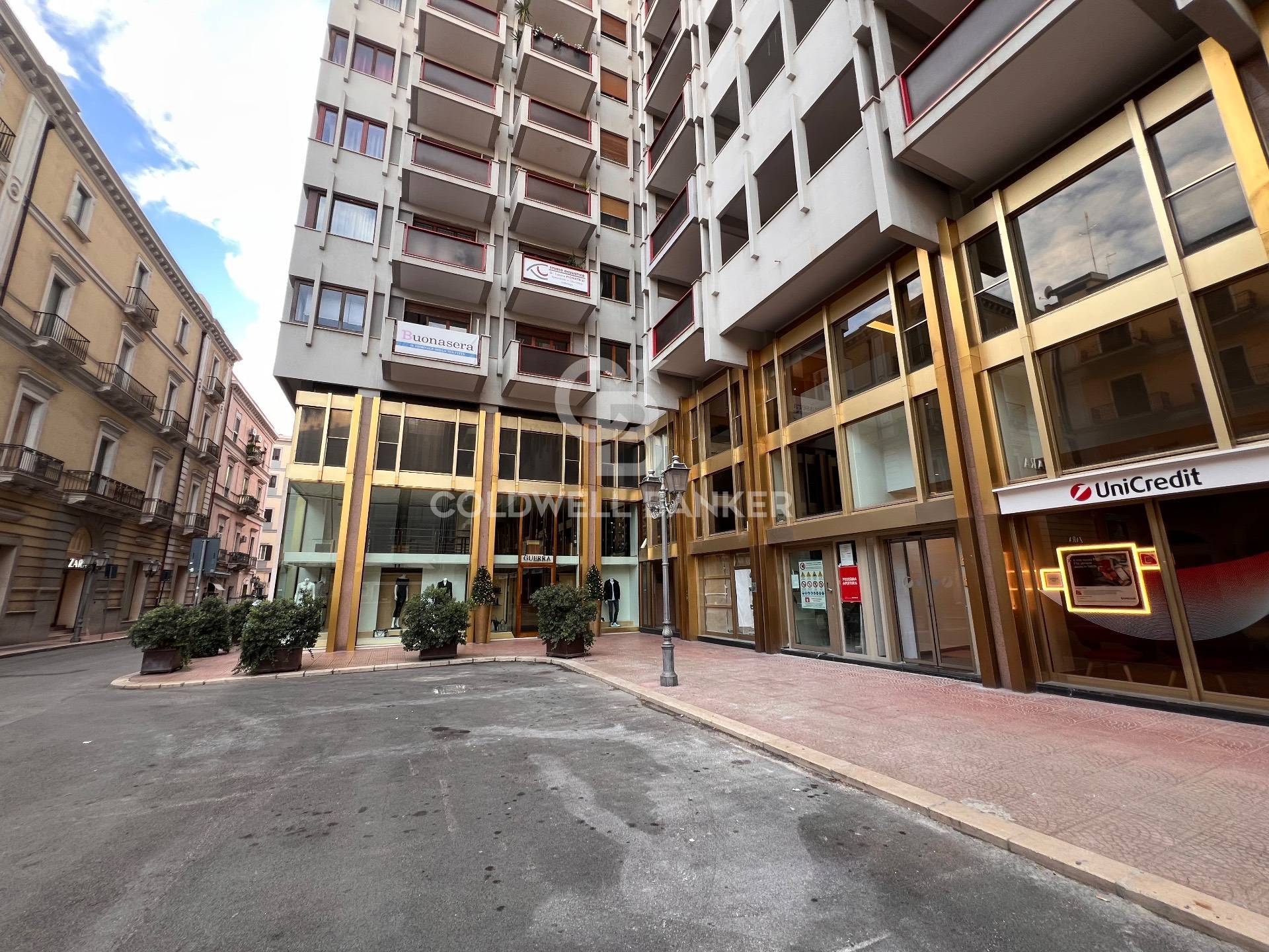 Appartamento in affitto a Taranto, Borgo