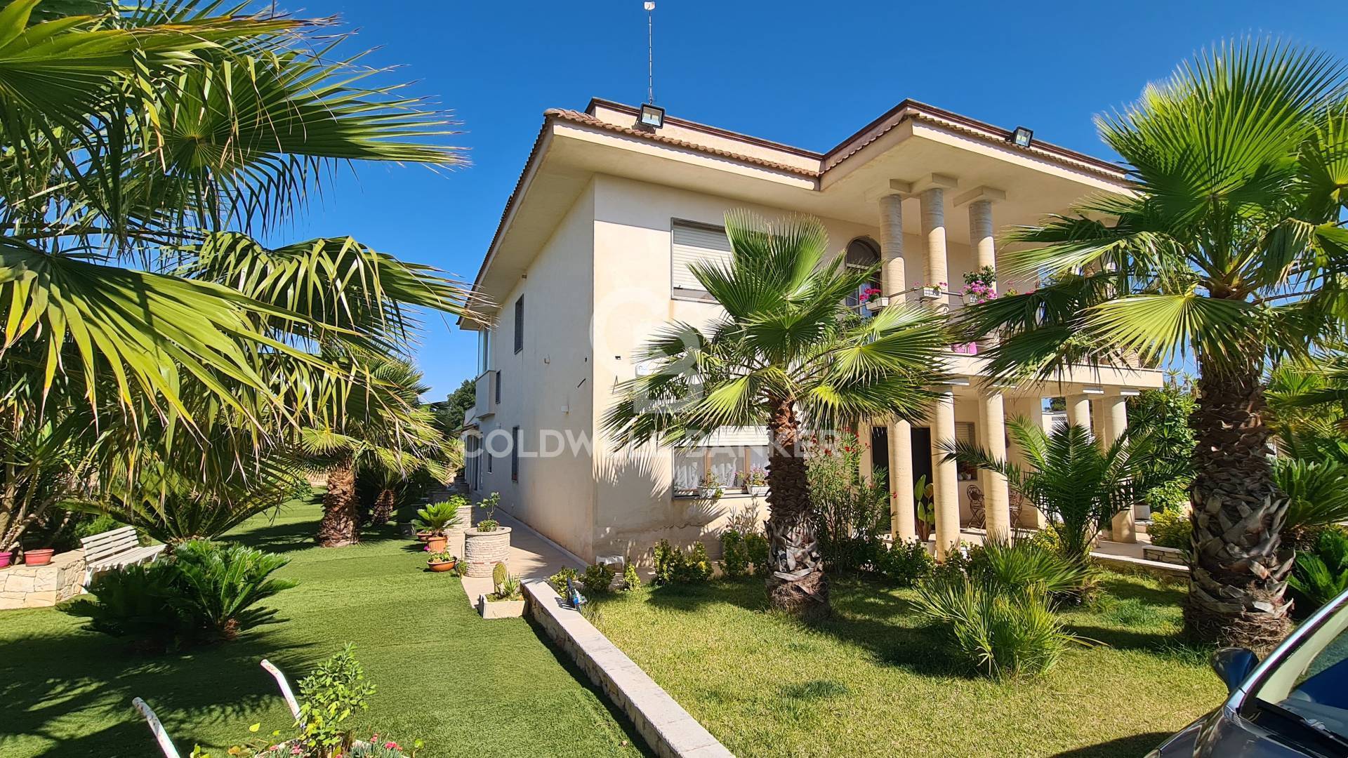 Villa bifamiliare in vendita a Martina Franca