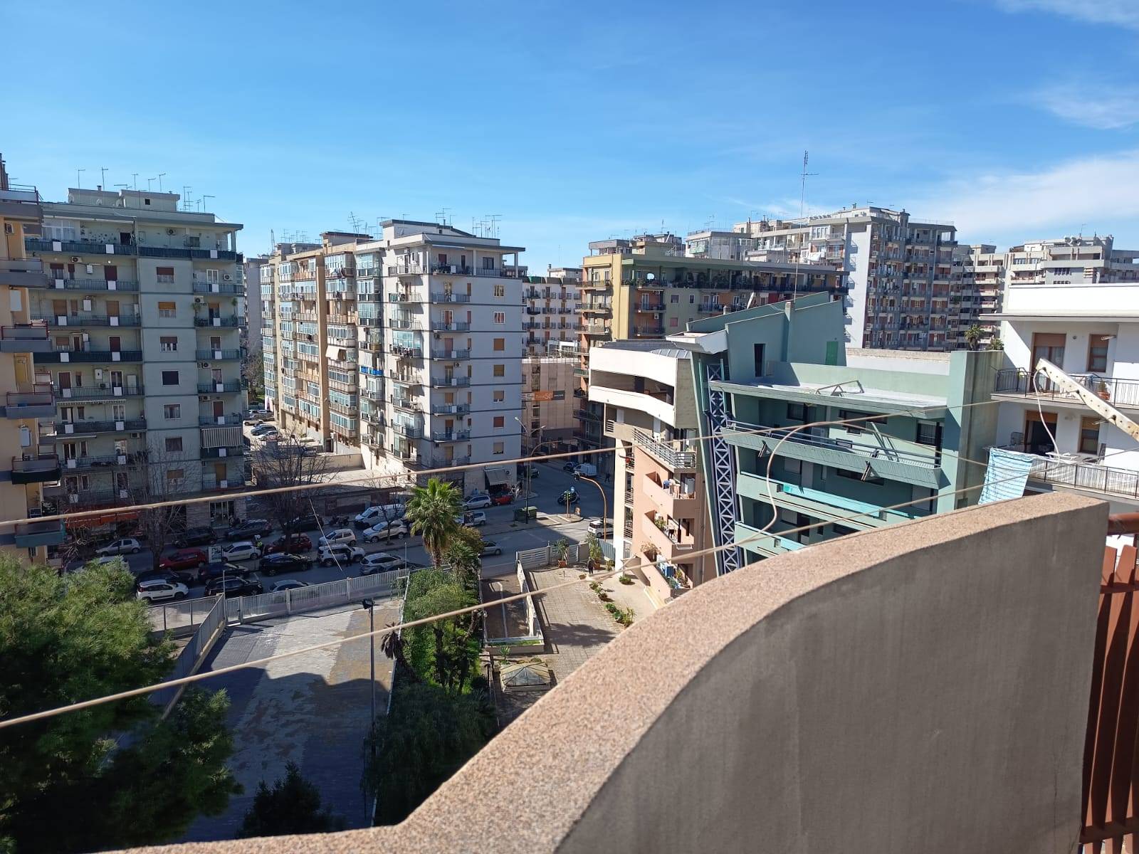 Appartamento in vendita a Taranto, Italia