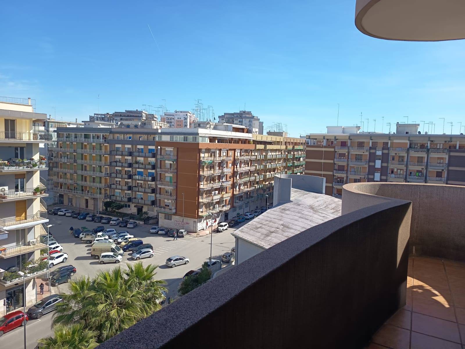 Appartamento in vendita a Taranto, Italia