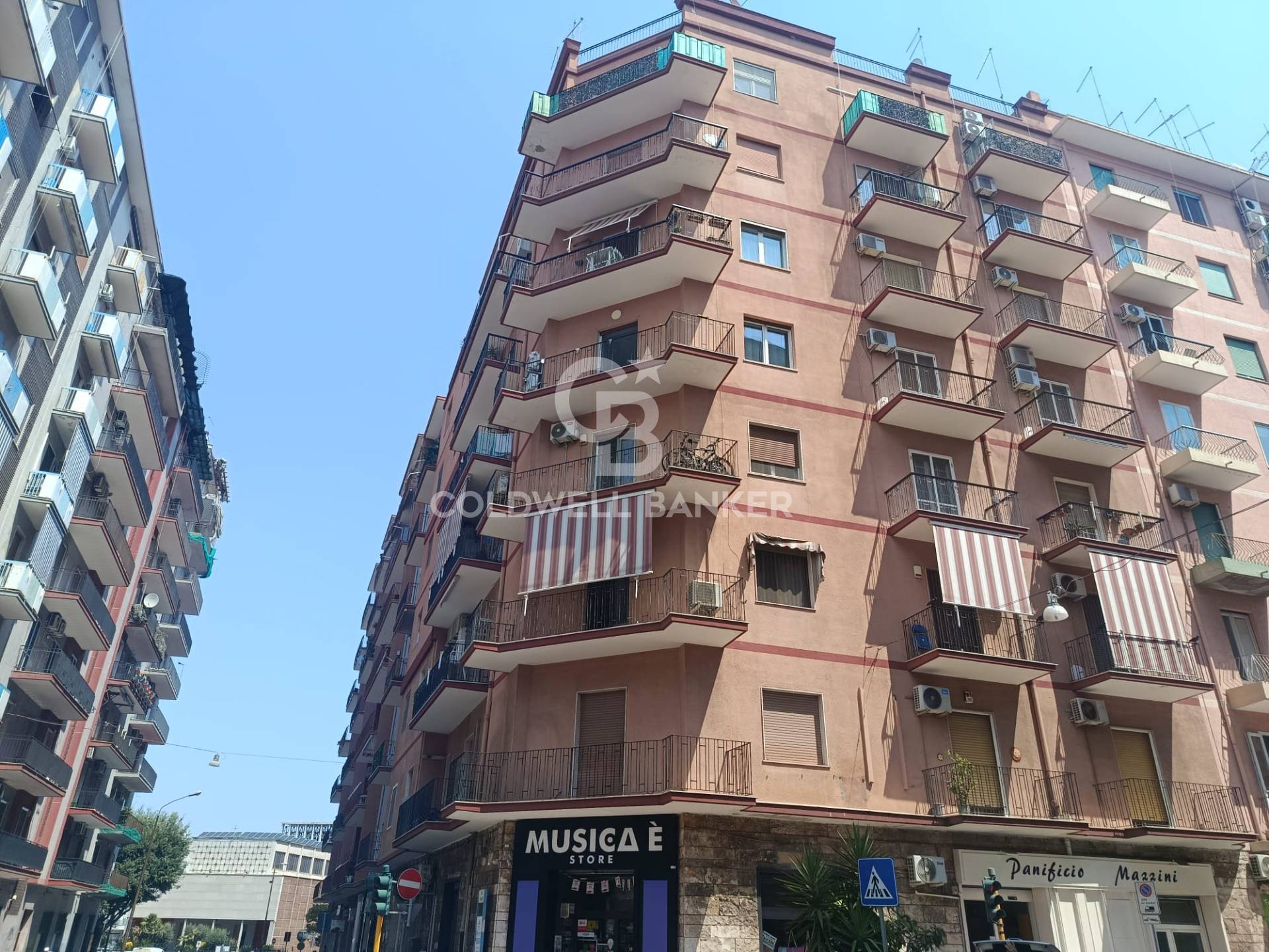 Appartamento in vendita a Taranto, Battisti