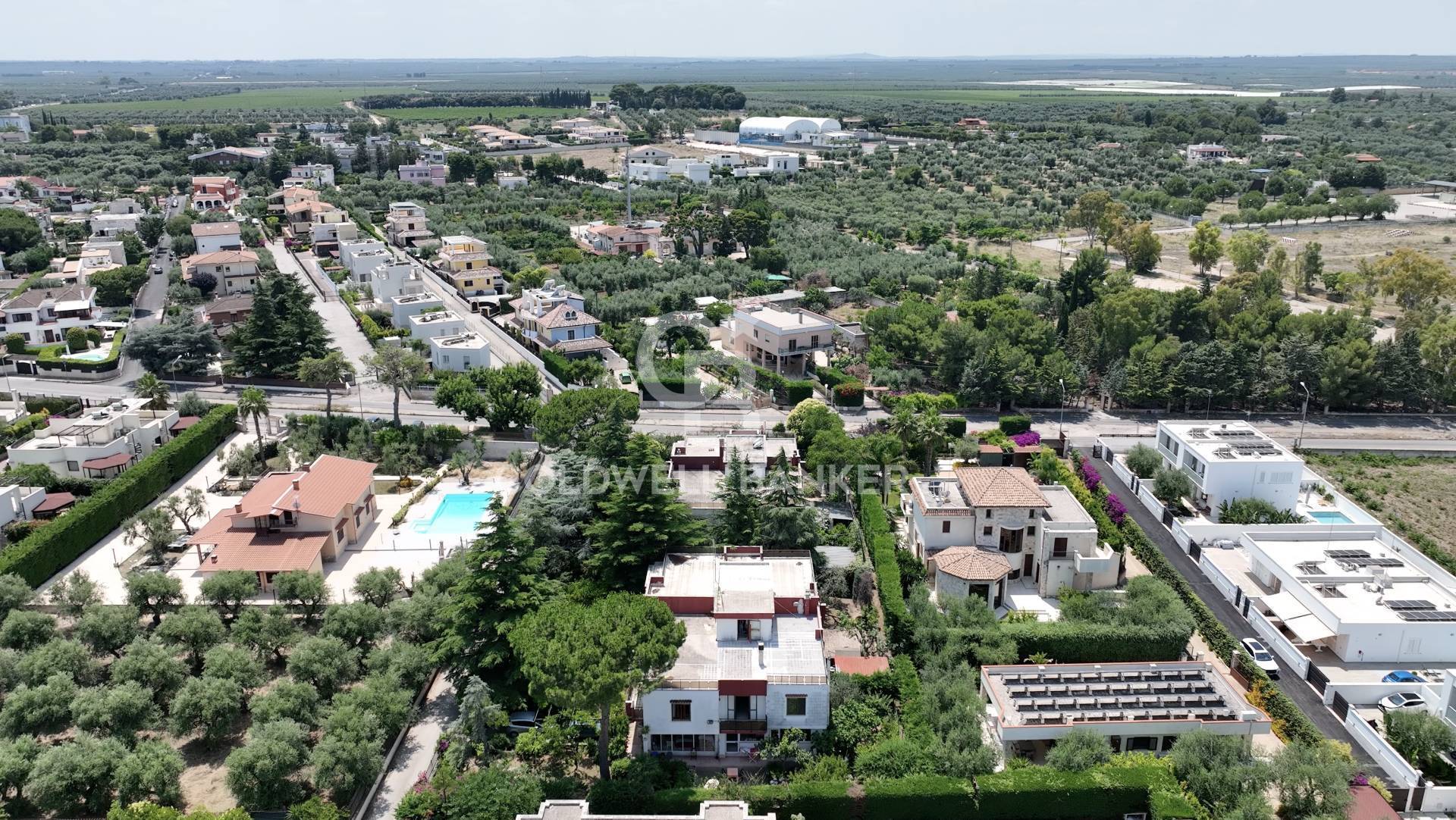 Villa bifamiliare in vendita a Trani