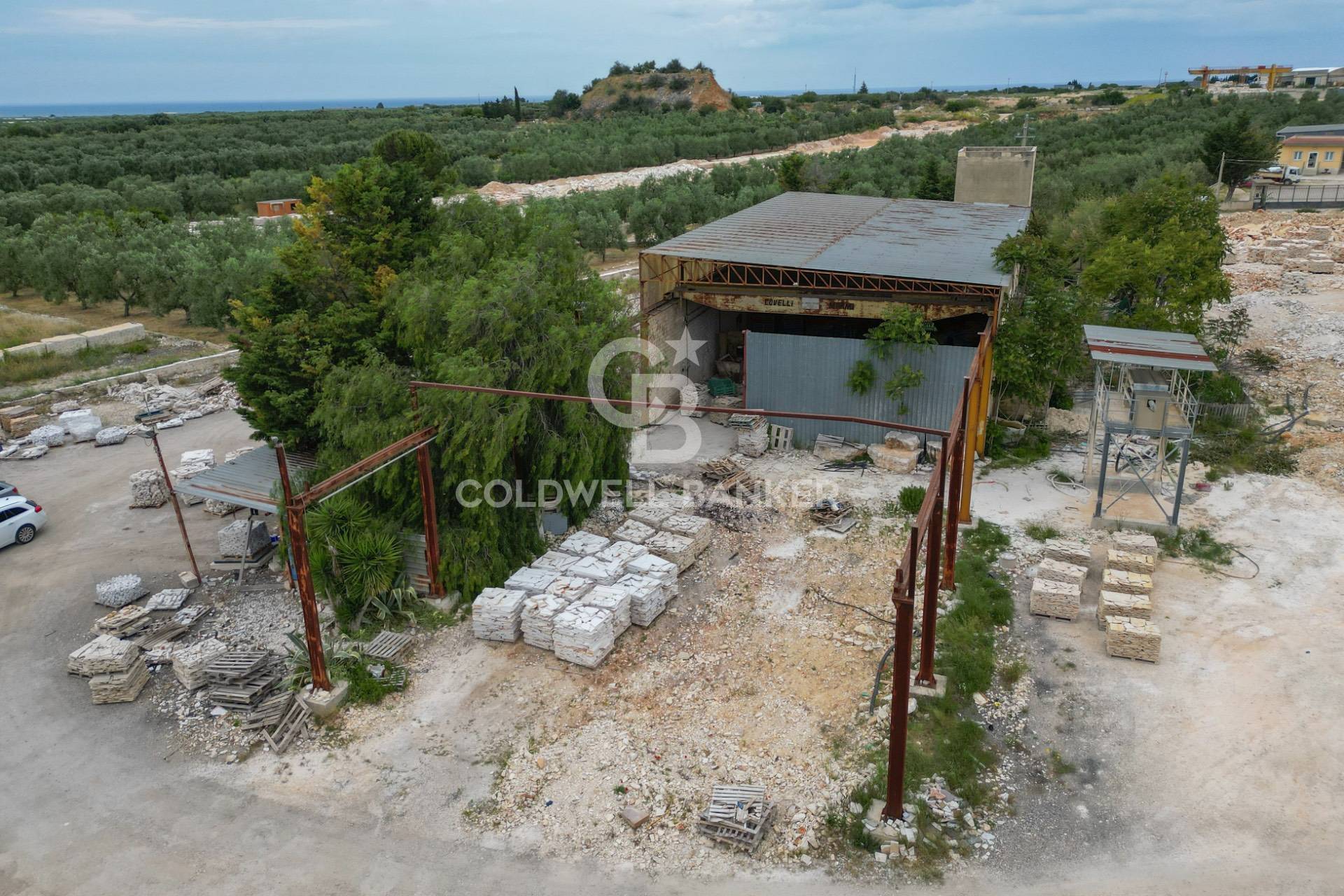 Terreno industriale in vendita a Trani