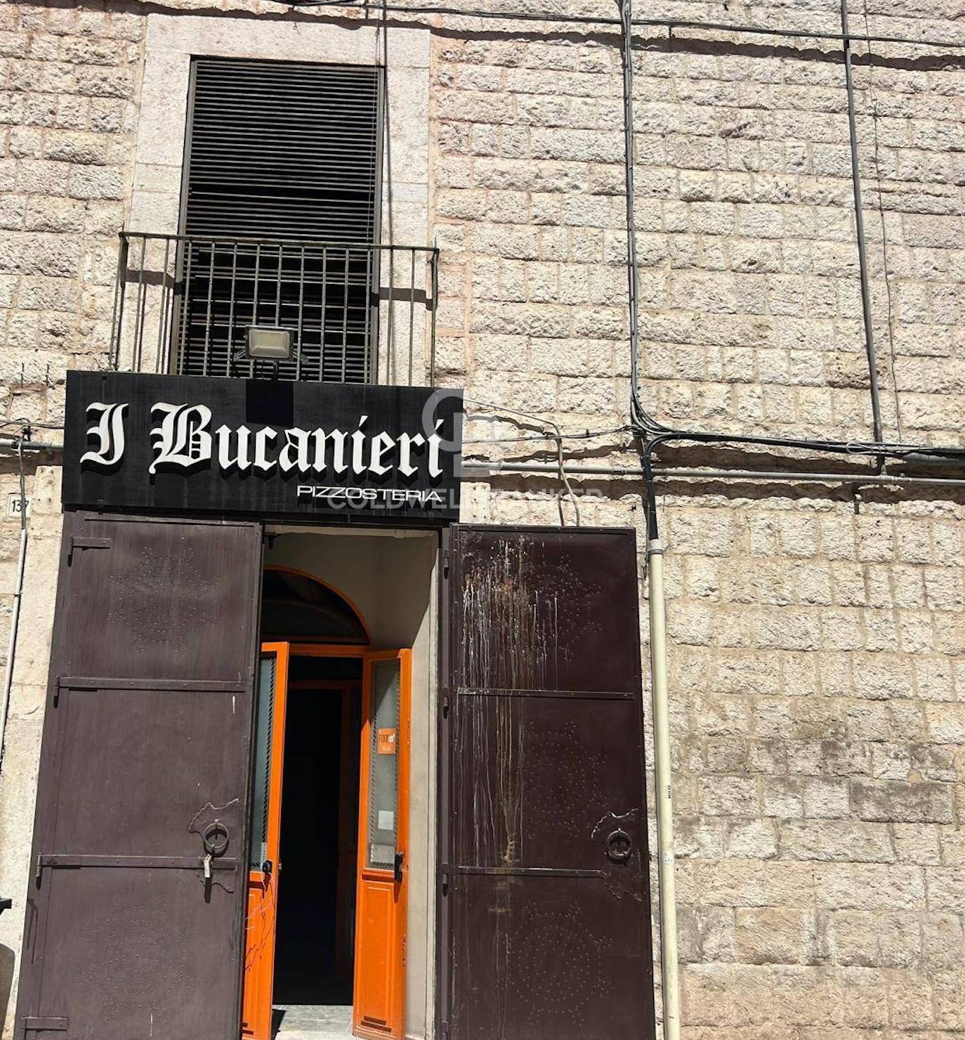 Locale commerciale in affitto a Barletta