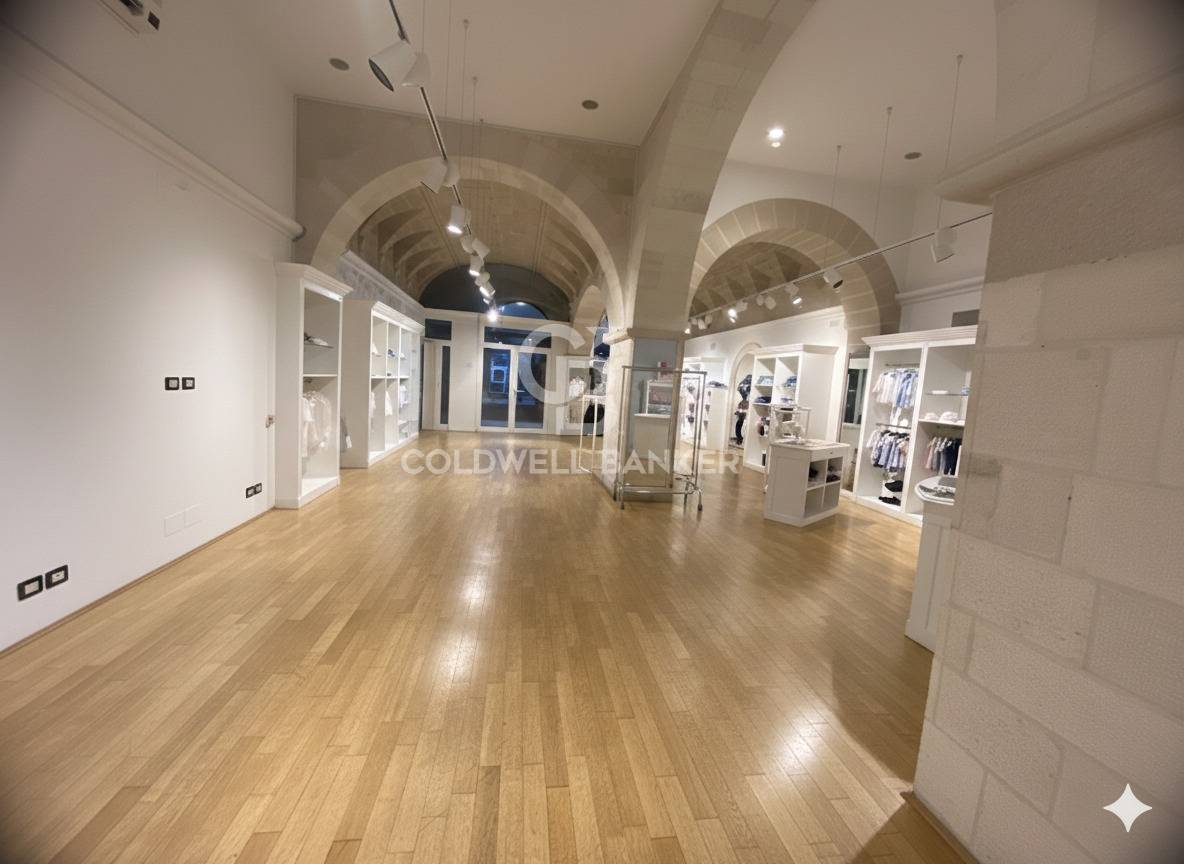 Locale commerciale in affitto a Barletta