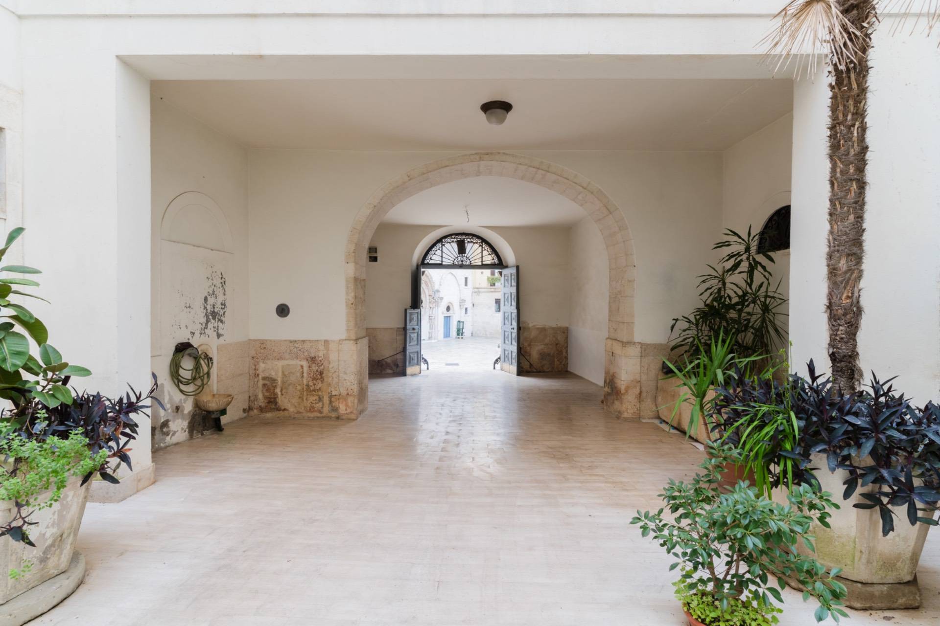 Palazzo in vendita a Ruvo di Puglia, Centro