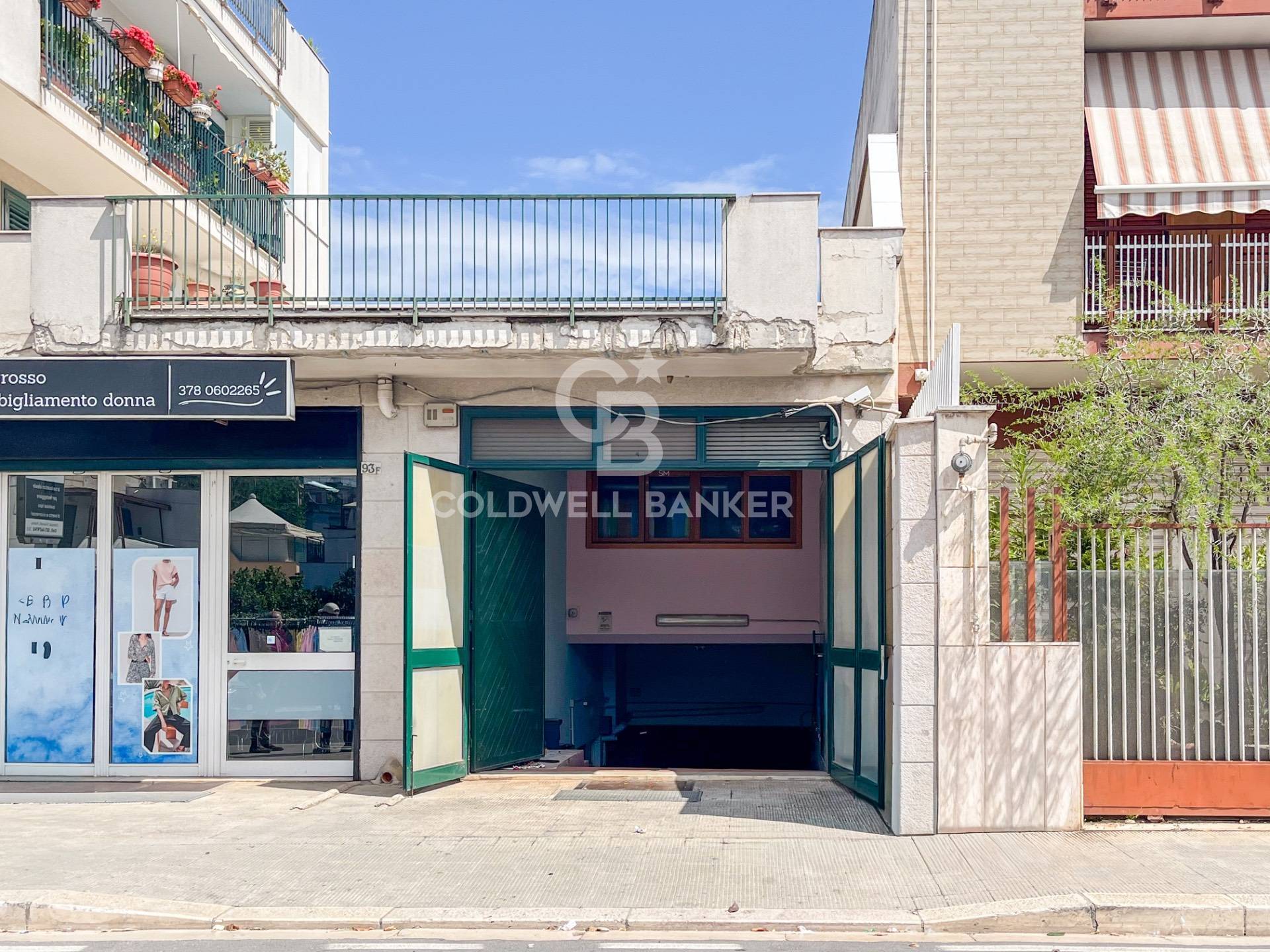 Posto auto coperto in affitto a Andria