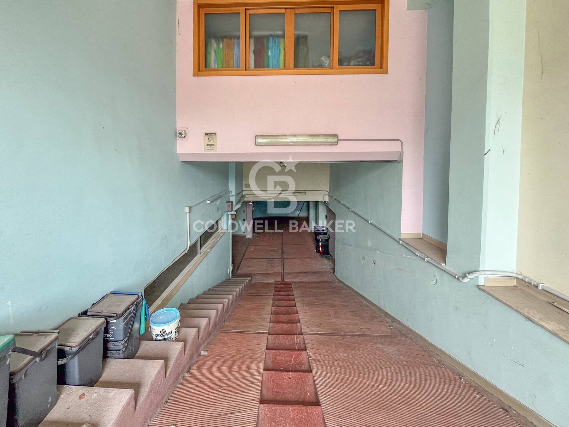 Posto auto coperto in affitto a Andria