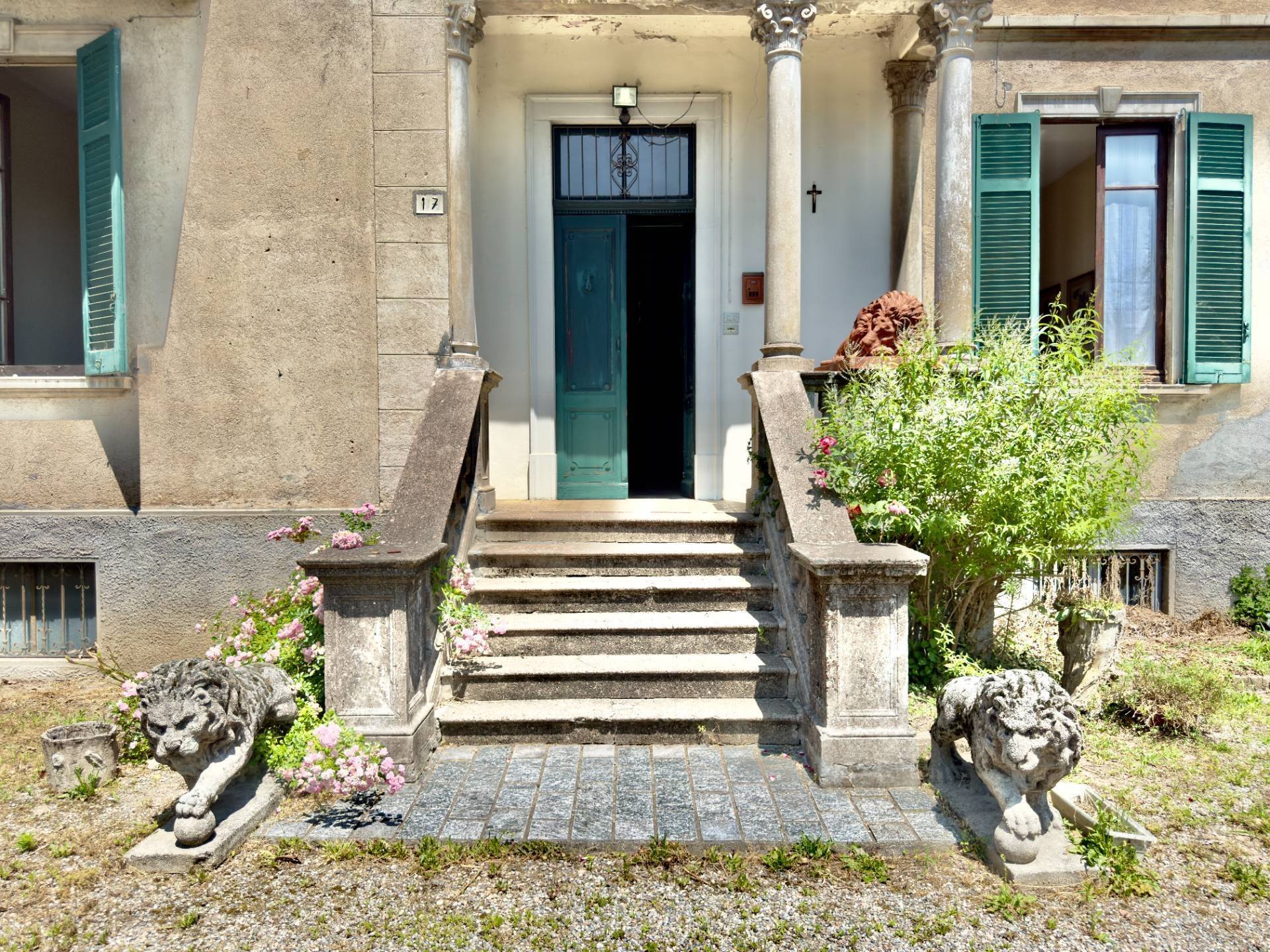 Villa storica in vendita a Casciago