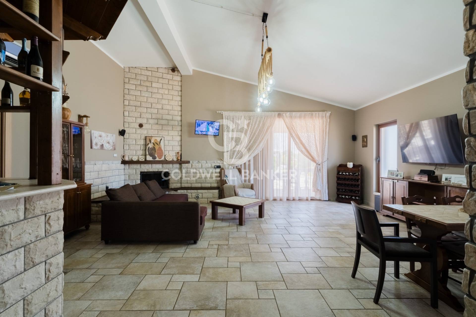 Villa bifamiliare in vendita a Andria