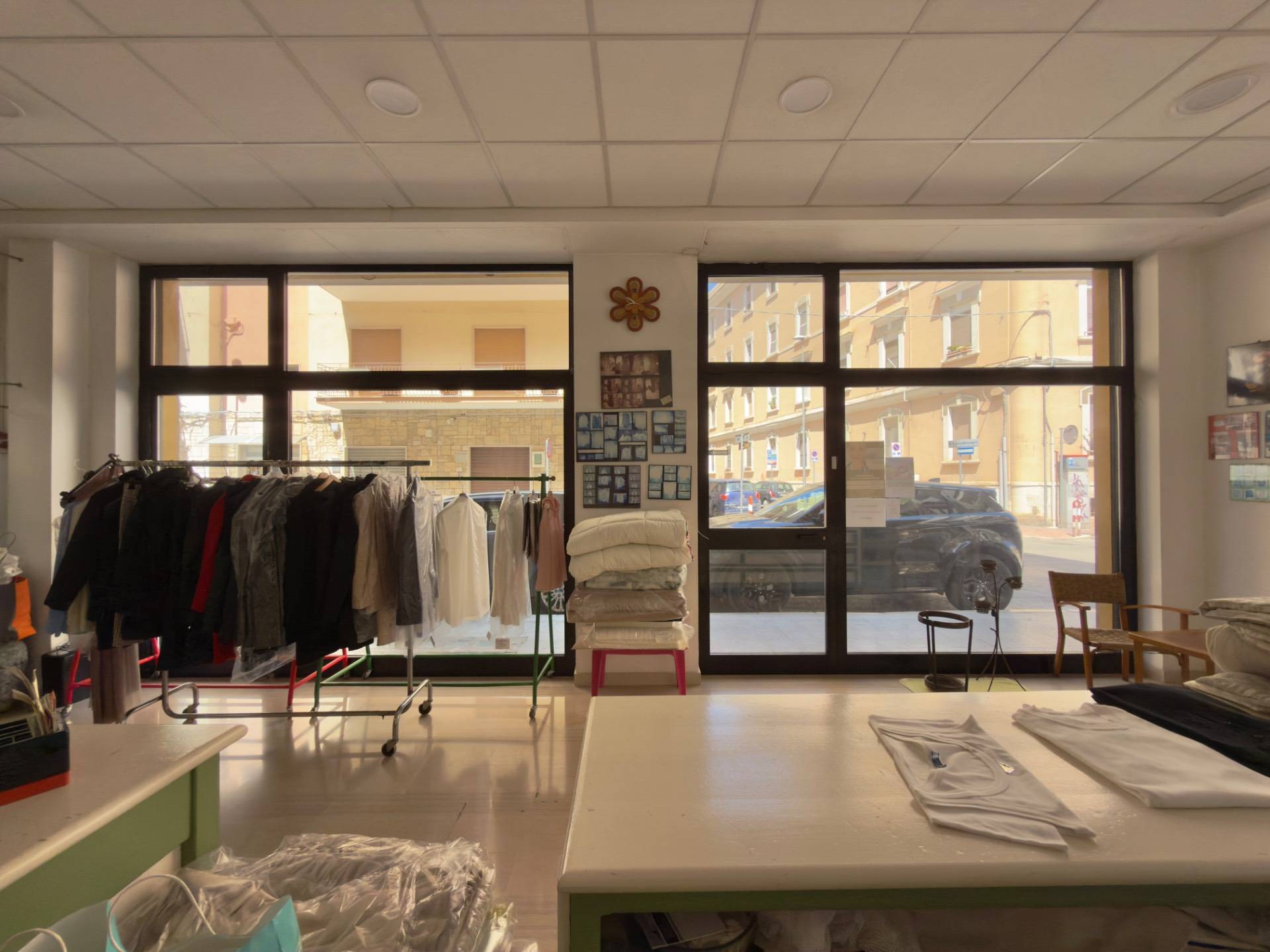 Locale commerciale in vendita a Barletta