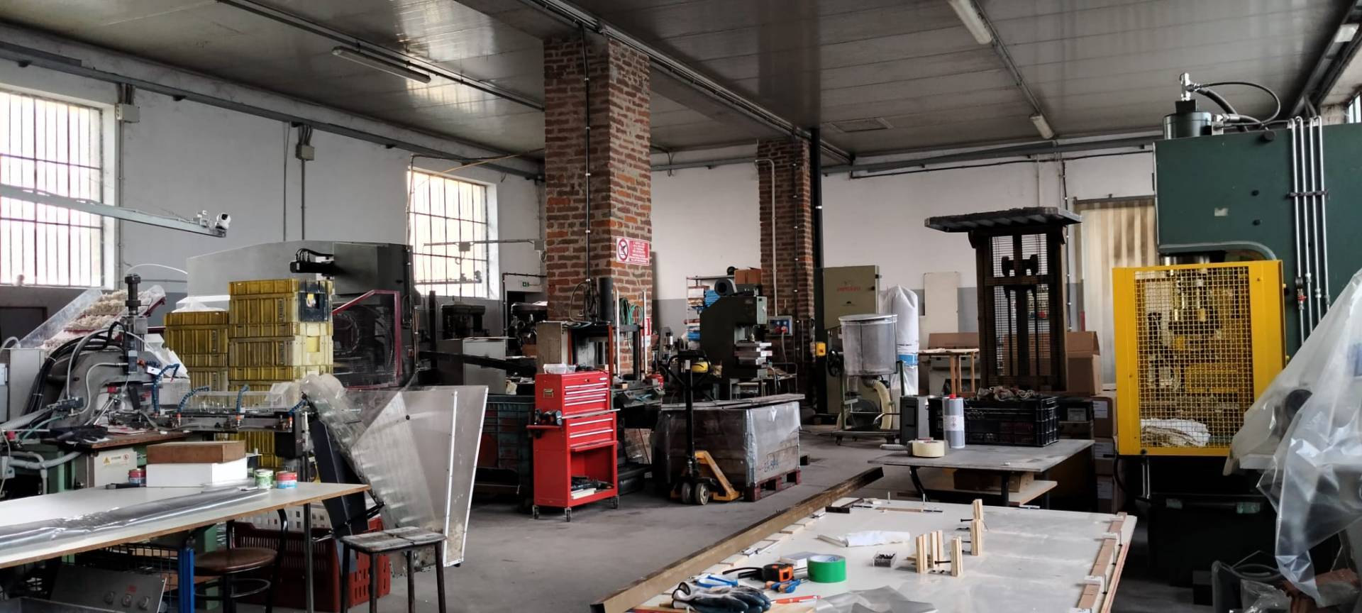 Capannone industriale in vendita a Moncalieri