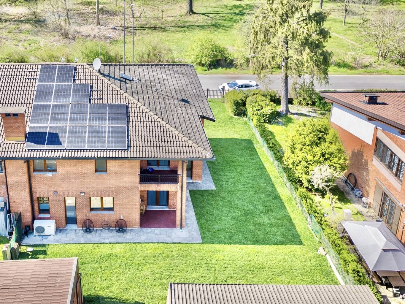 Villa in vendita a Vinovo, Villaggio Ippico