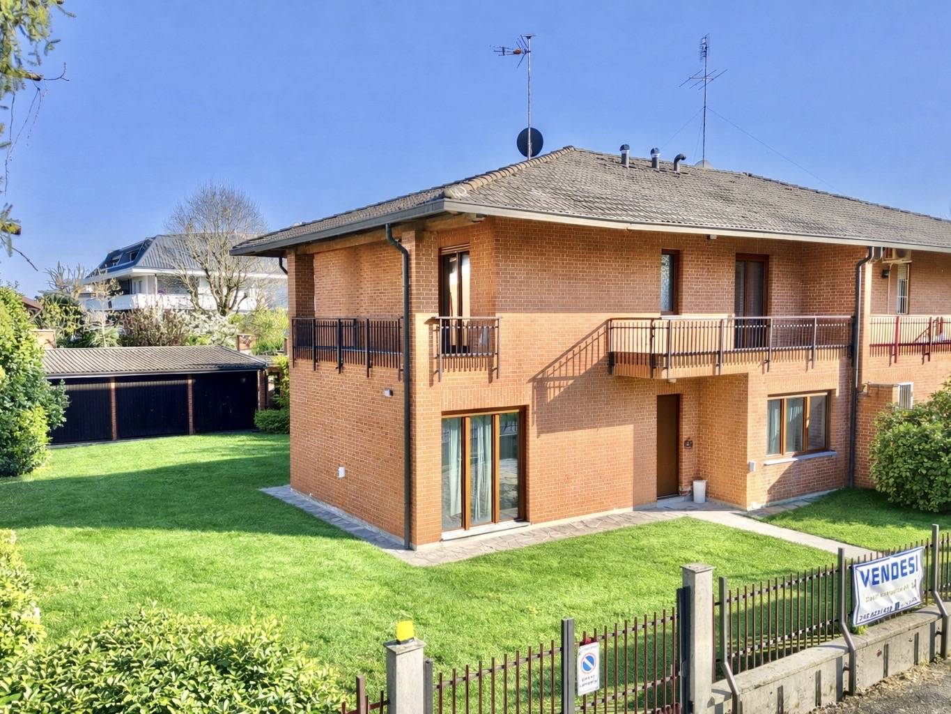 Villa in vendita a Vinovo, Villaggio Ippico