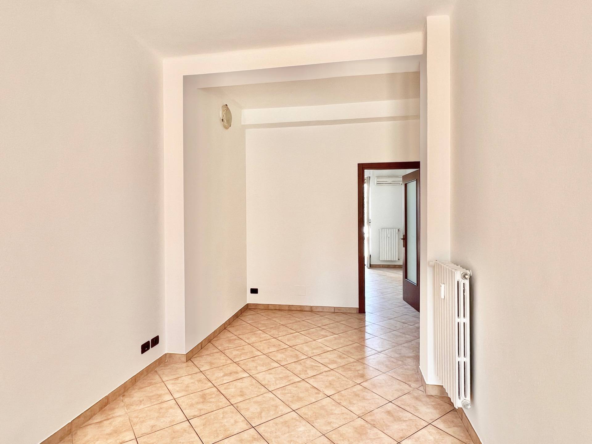 2 locali in vendita a Torino, Pozzo Strada