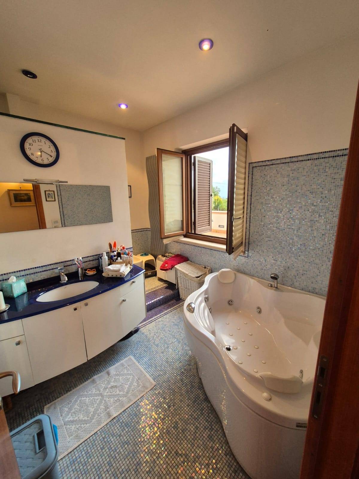 Villa in vendita a Fara in Sabina