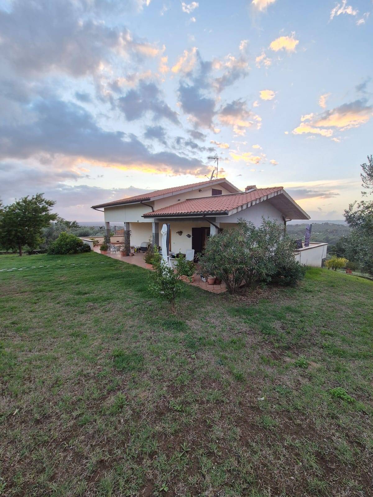 Villa in vendita a Fara in Sabina