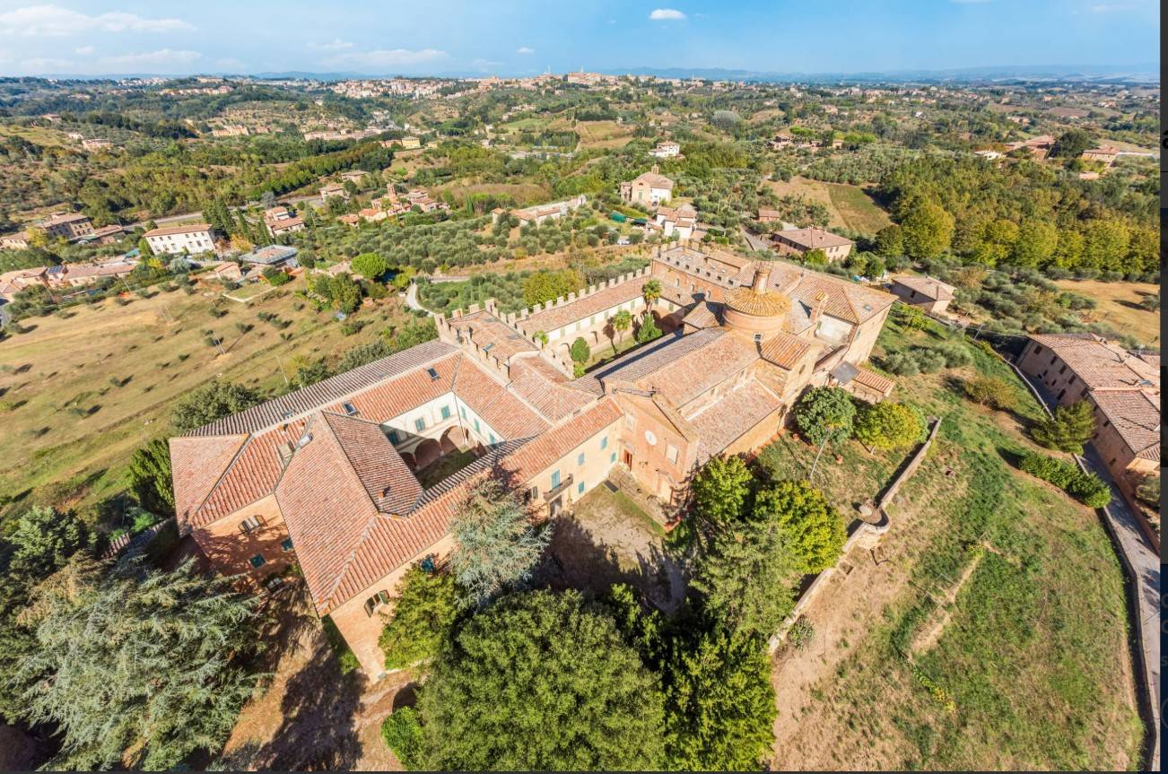 Monastero - Badia in vendita a Siena, Semicentrale