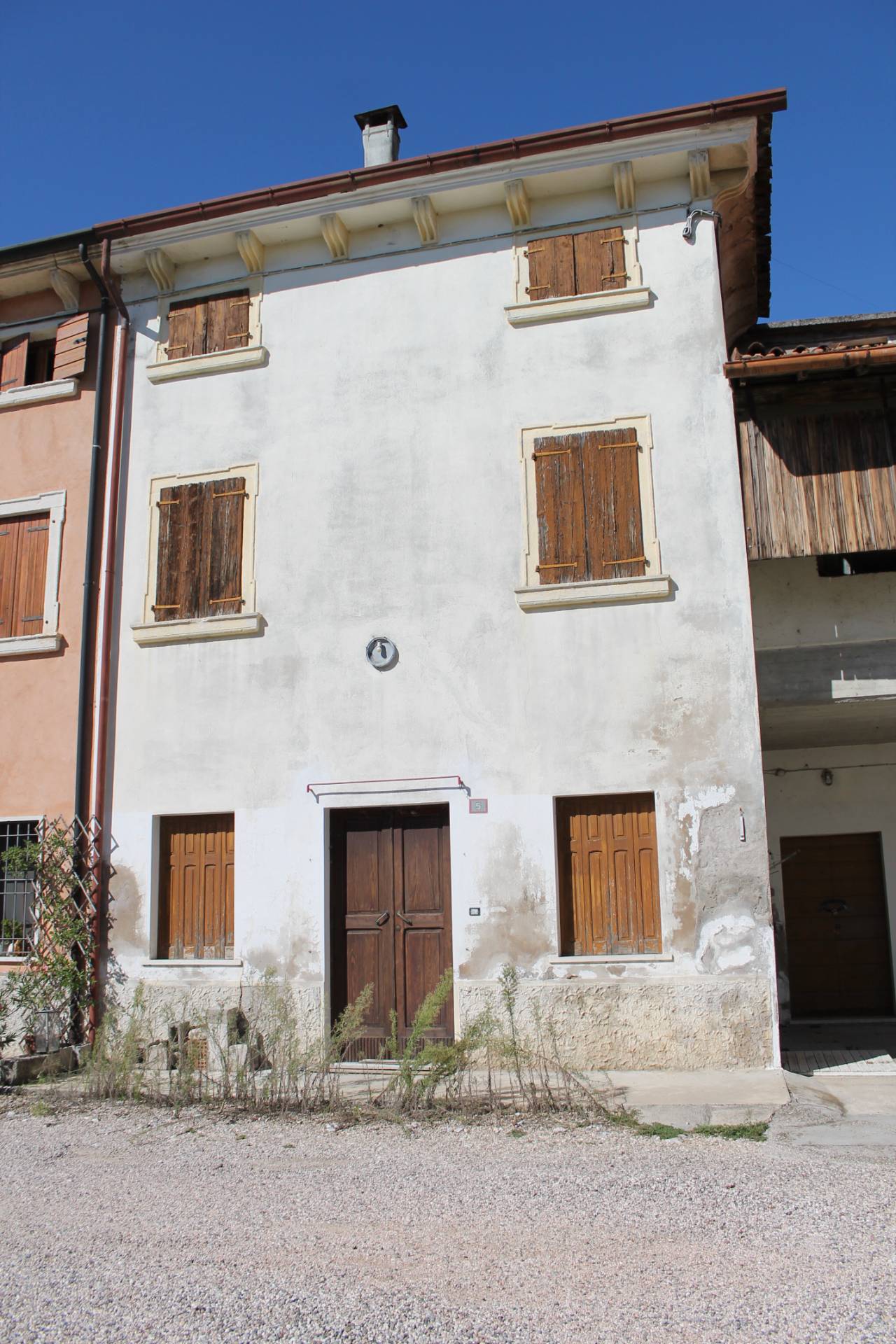 Rustico in vendita a Lavagno