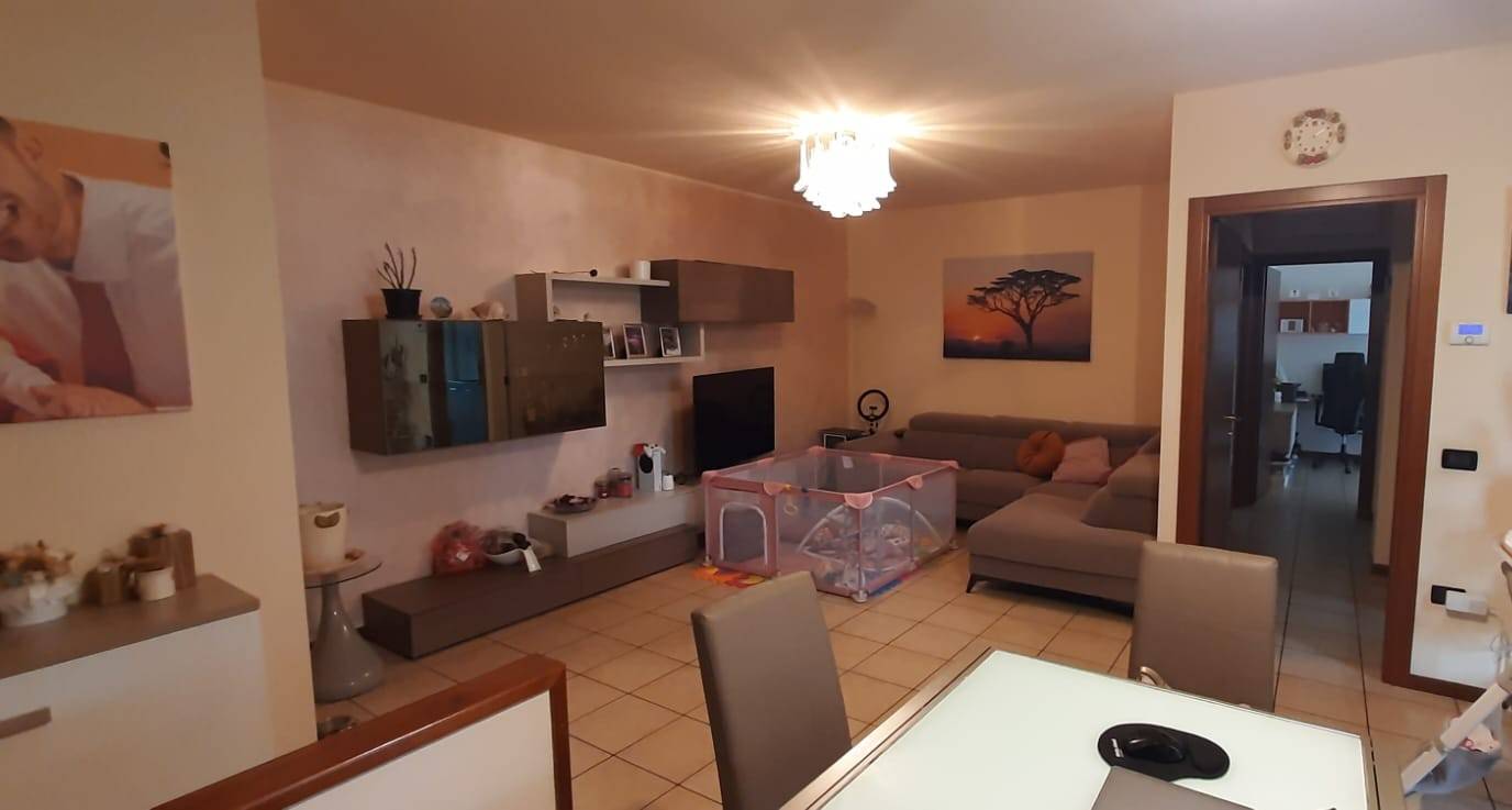 Appartamento in vendita a San Giovanni Lupatoto, Pozzo