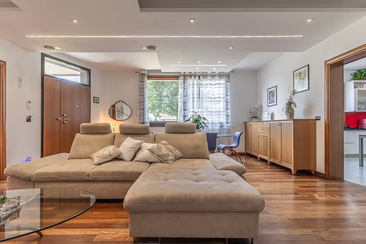 Villa in vendita a Terre del Reno