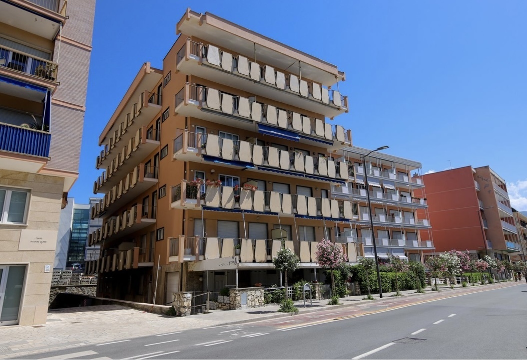 Appartamento vista mare in viale tito groppo 1-10, Chiavari