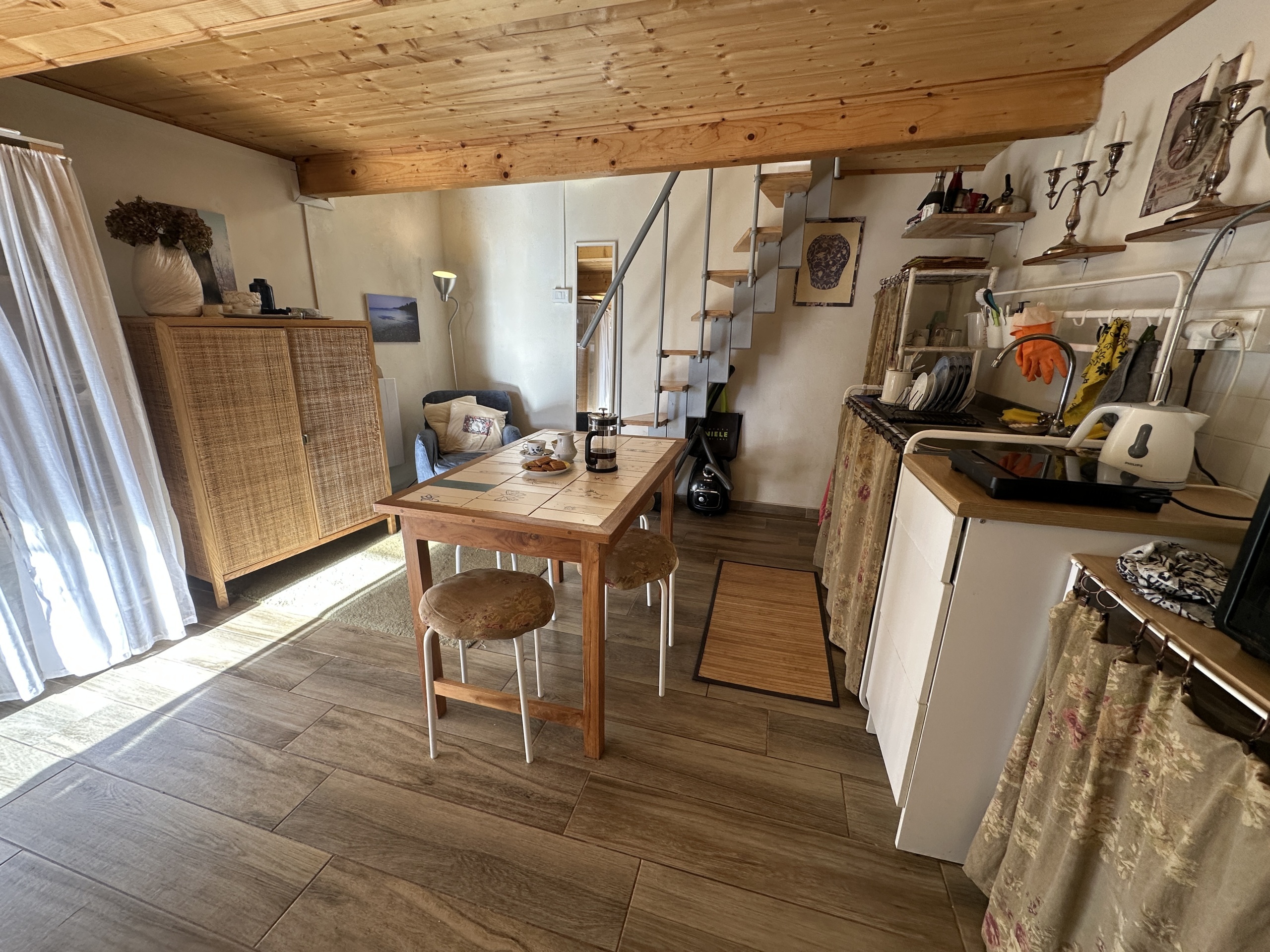 Casa indipendente con terrazzo, Moconesi chiose