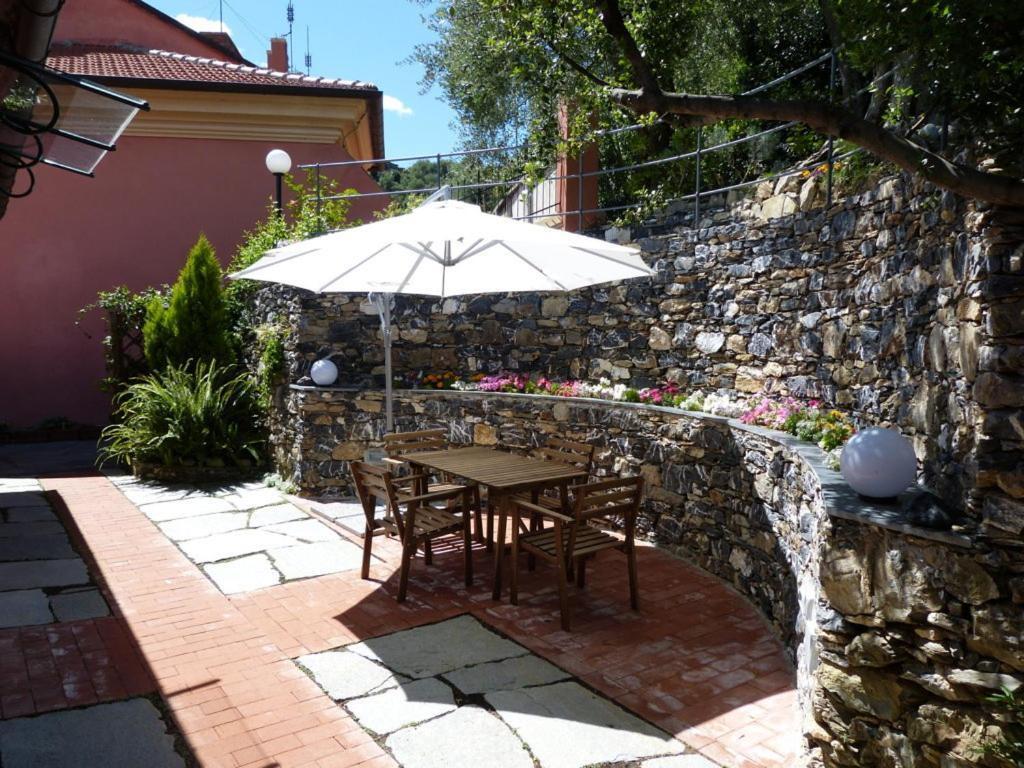 Casa indipendente con giardino, Chiavari centro levante