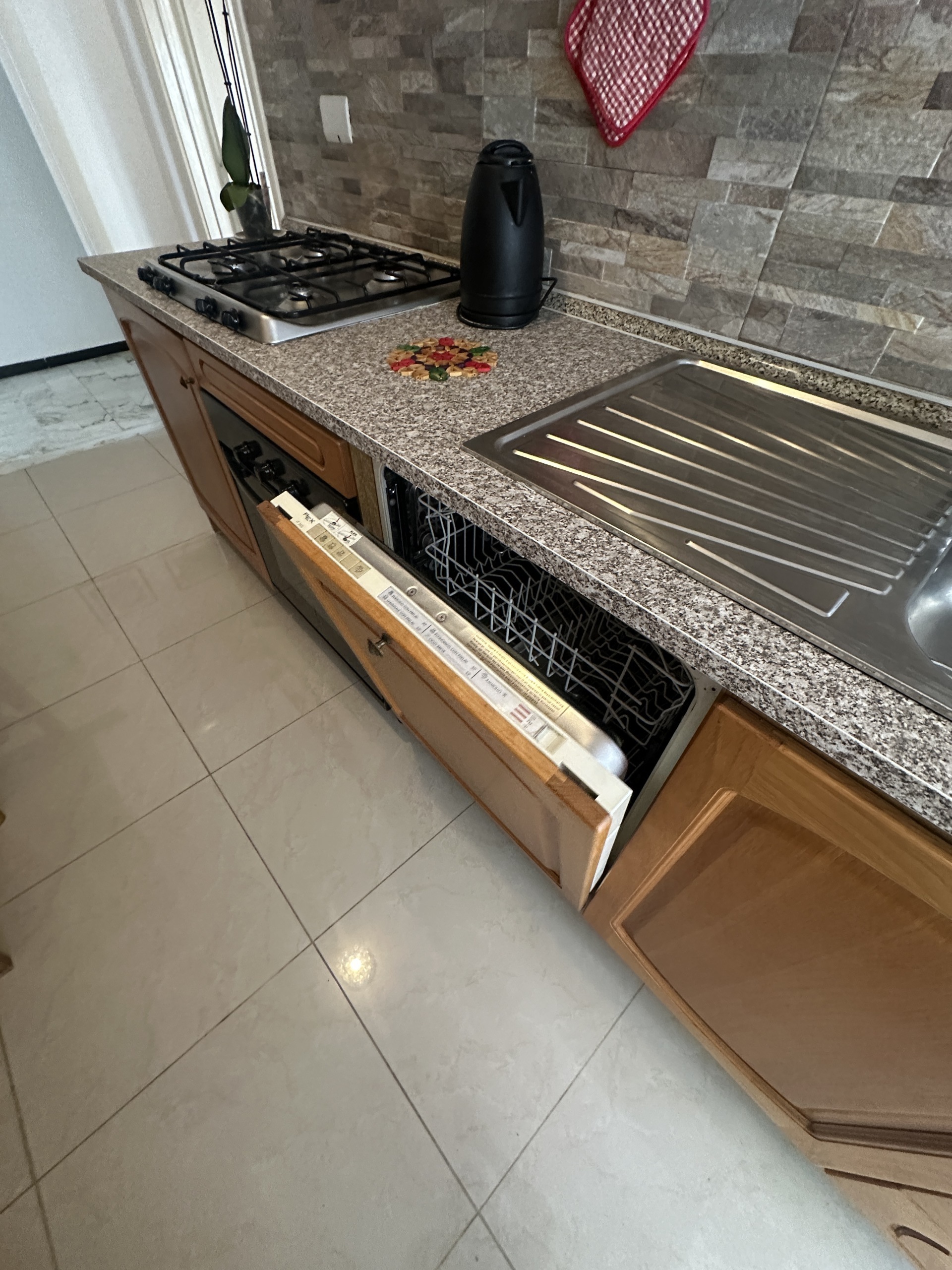 Appartamento vista mare in viale tito groppo 1-10, Chiavari