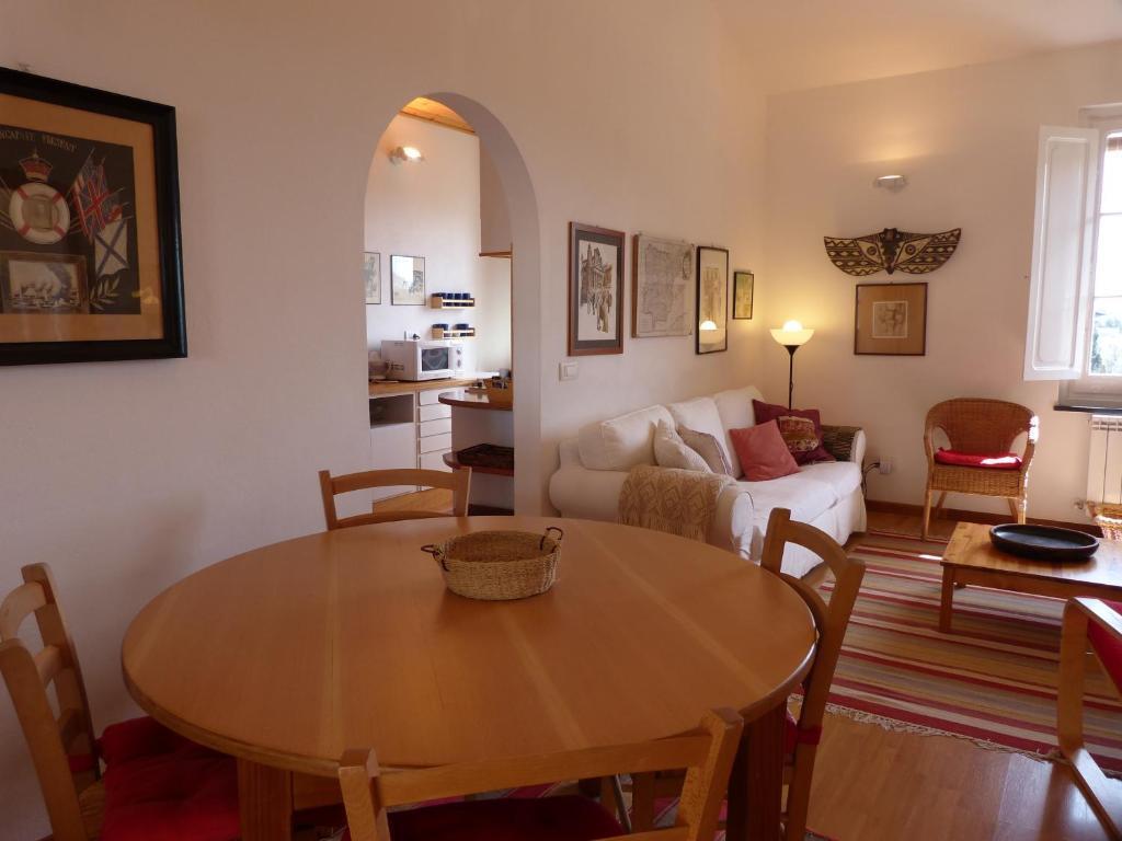 Casa indipendente con giardino, Chiavari centro levante