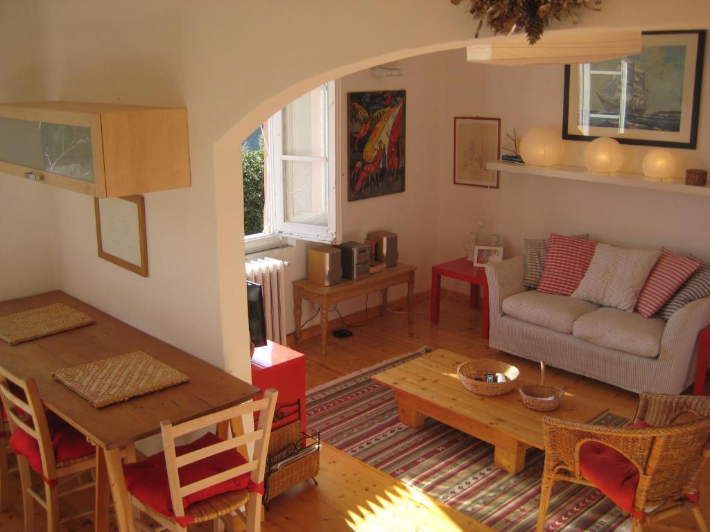 Casa indipendente con giardino, Chiavari centro levante
