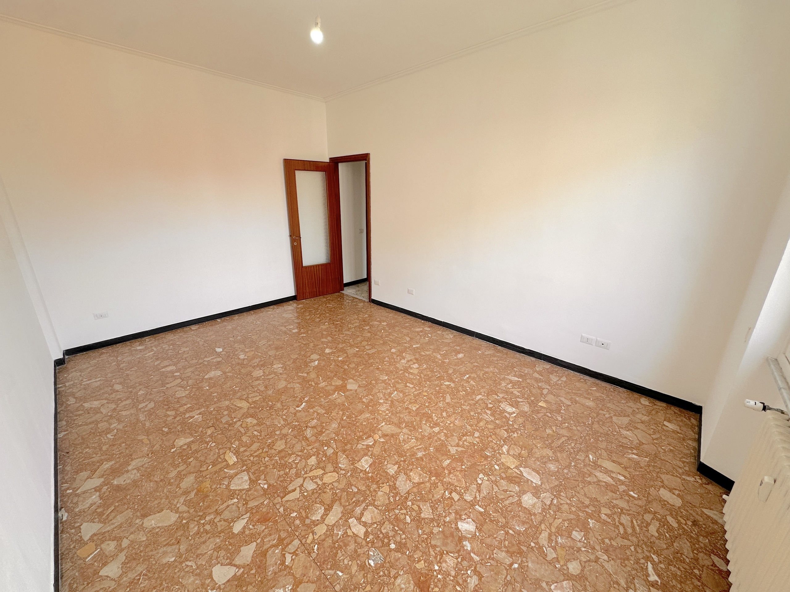 Quadrilocale ristrutturato, Chiavari centro
