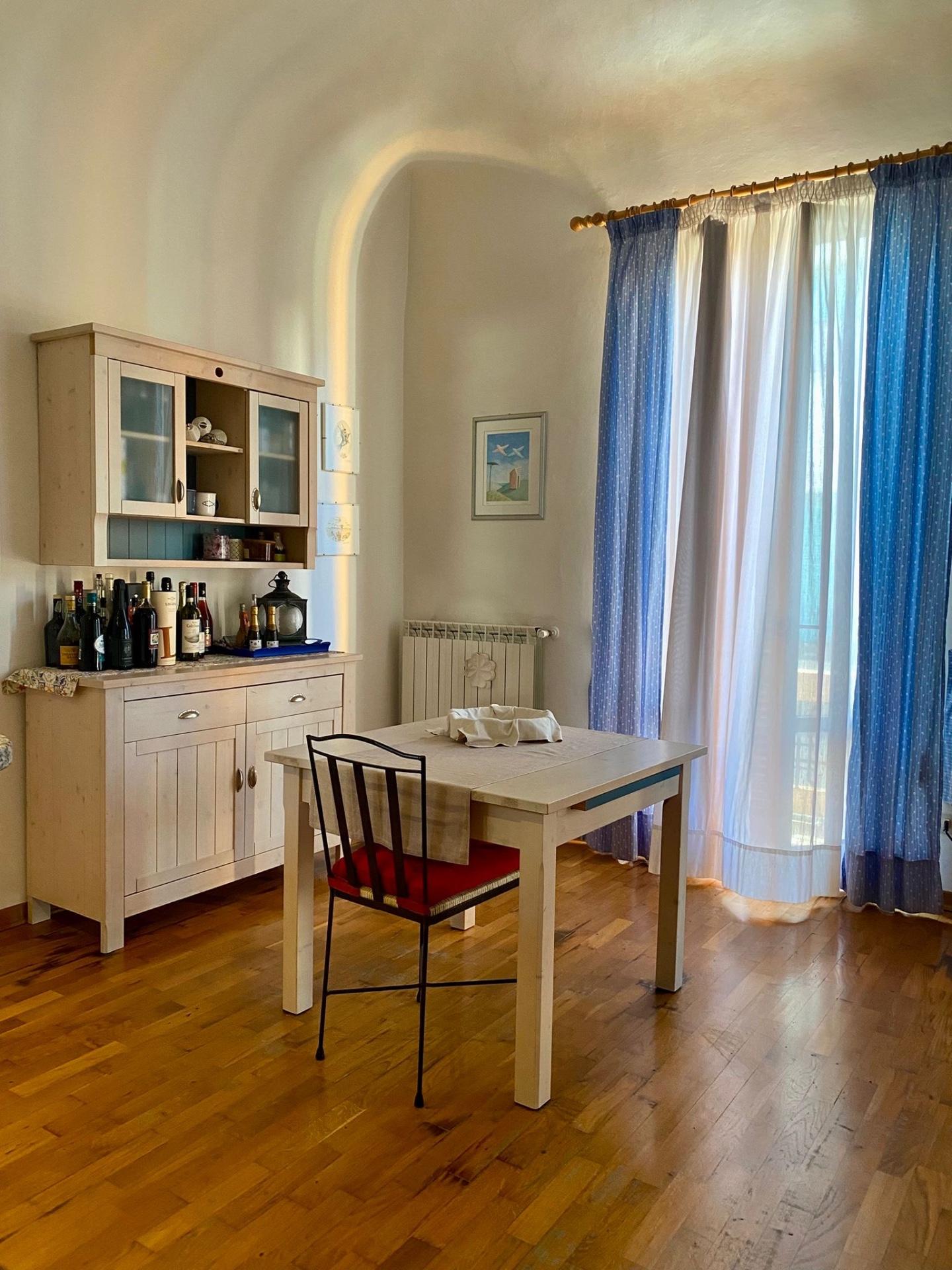 Quadrilocale in vendita, Viareggio centro mare