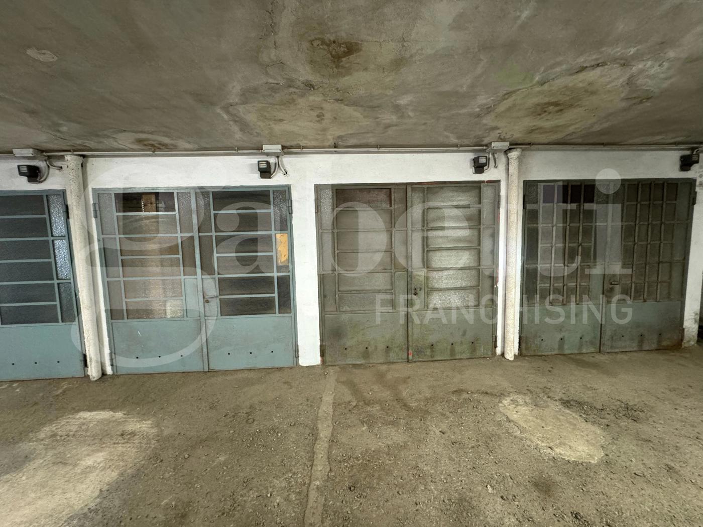 Box/Garage 14mq in vendita a Collegno