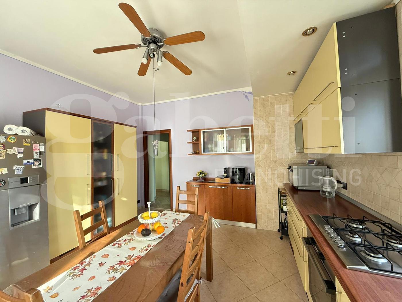 Quadrilocale in vendita a Grugliasco