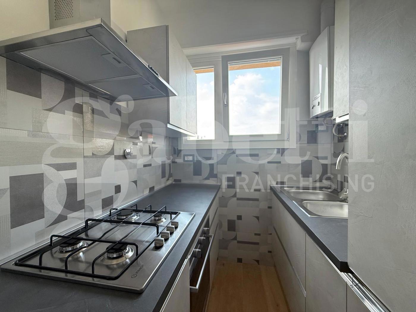 Trilocale arredato in affitto a Grugliasco