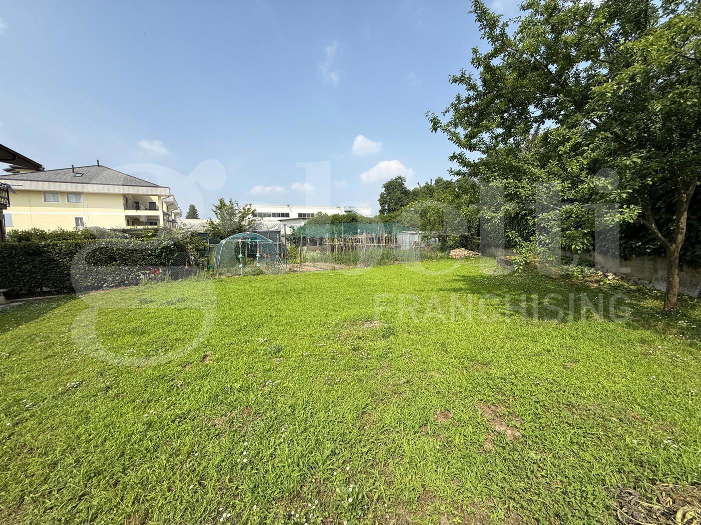 Villa Bifamiliare con giardino a Rivoli