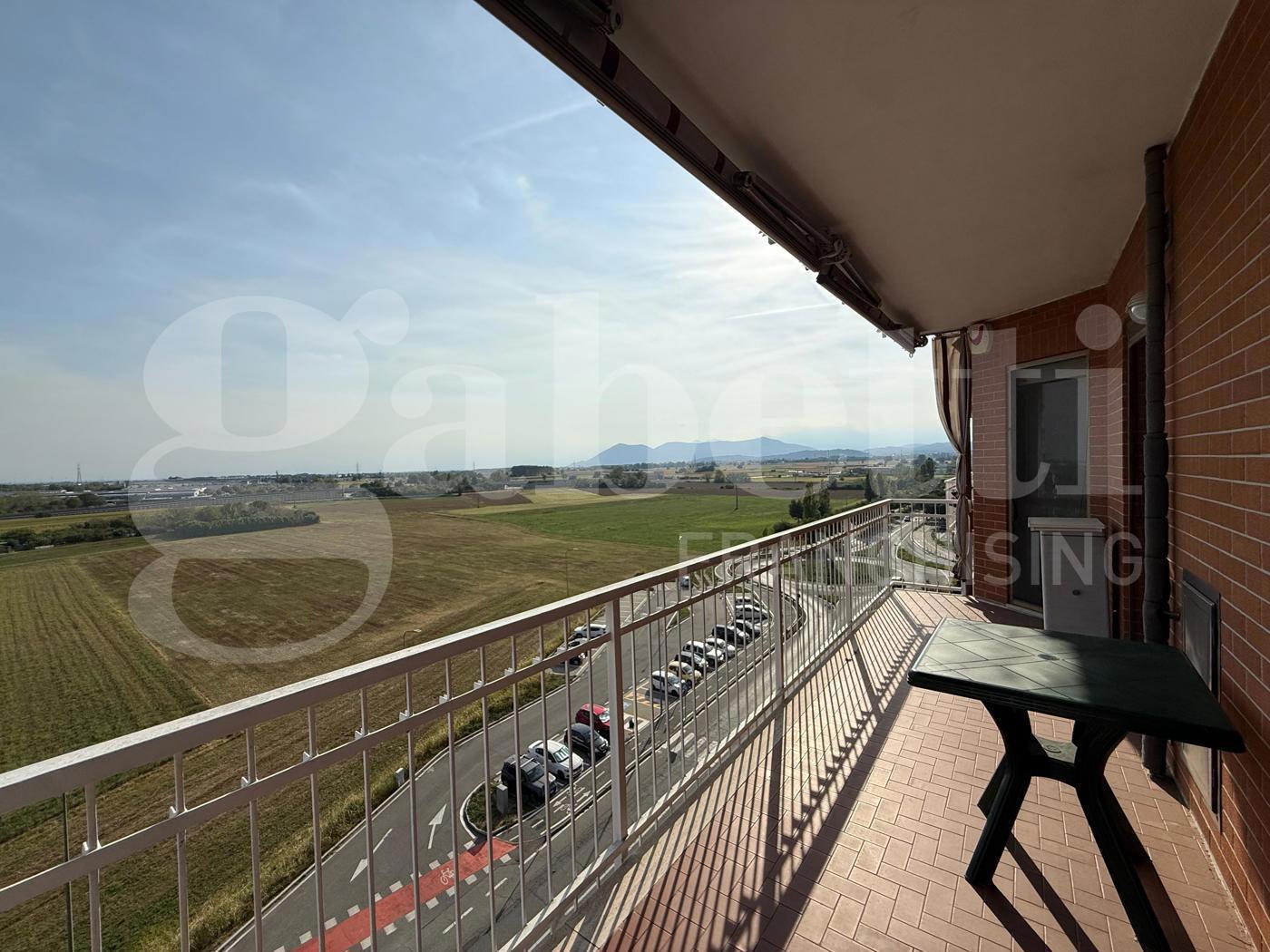 Quadrilocale arredato in affitto a Grugliasco