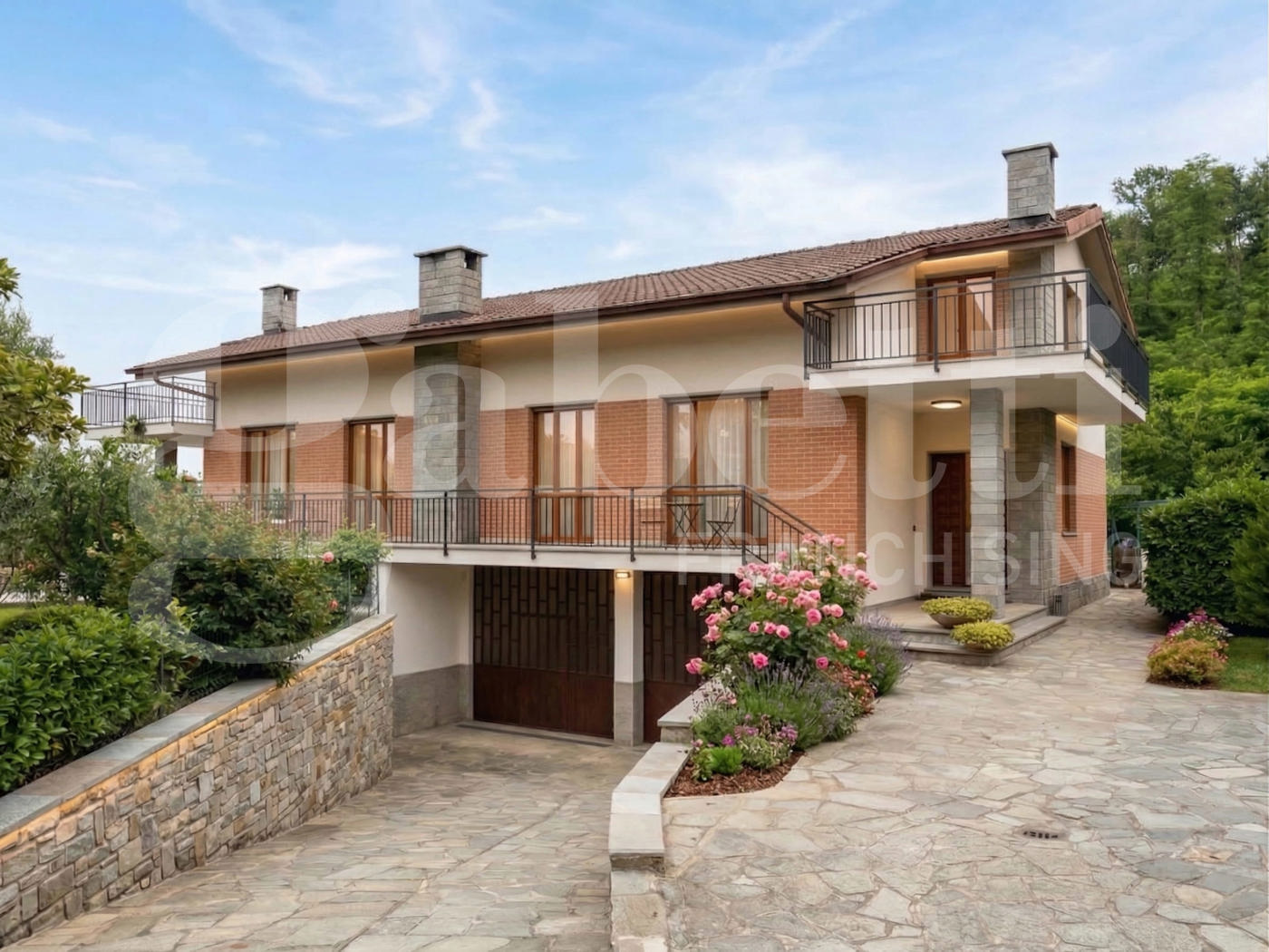 Villa Bifamiliare con giardino a Rivoli