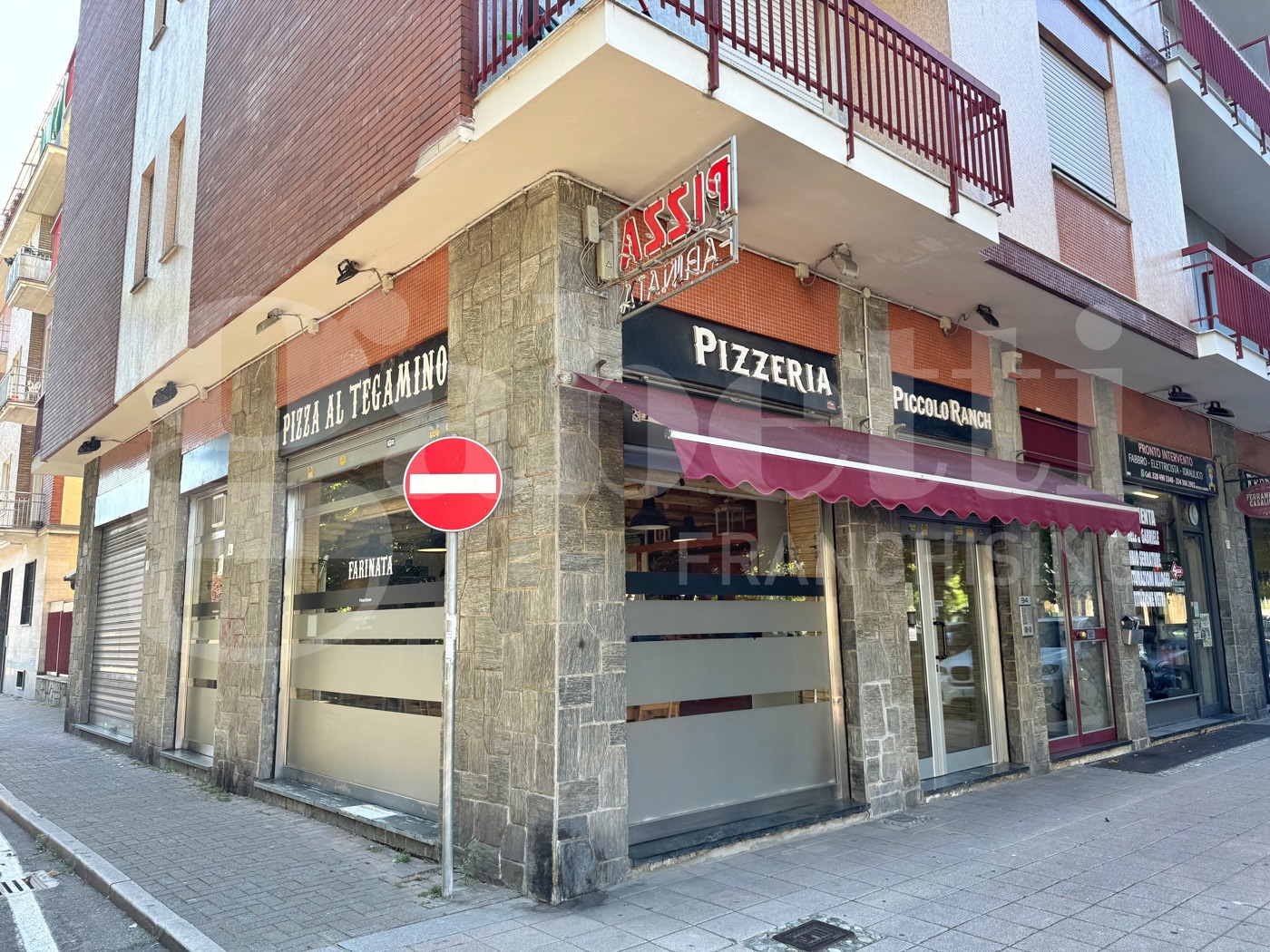 Attivit� commerciale Ristorante e pizzeria in vendita a Grugliasco
