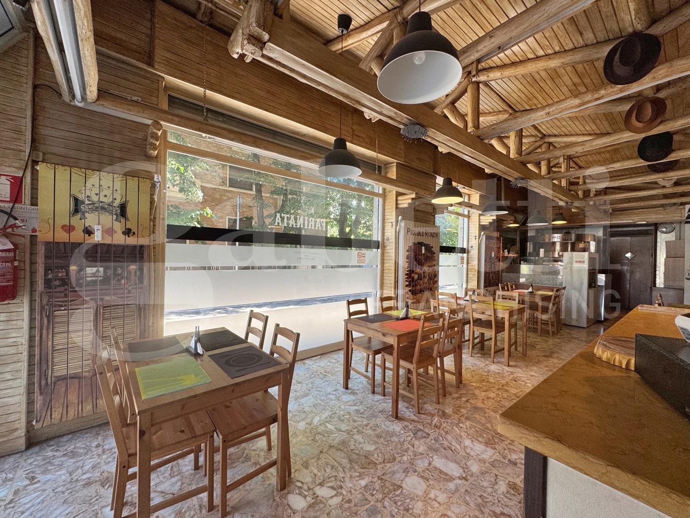 Attivit� commerciale Ristorante e pizzeria in vendita a Grugliasco