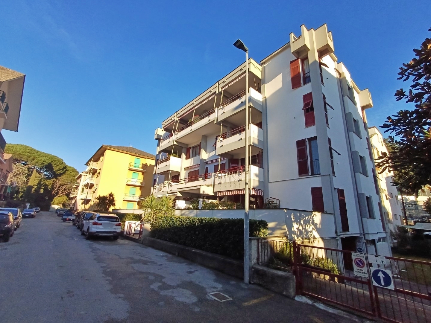 Appartamento con terrazzo in via abruzzi 14, Sestri Levante