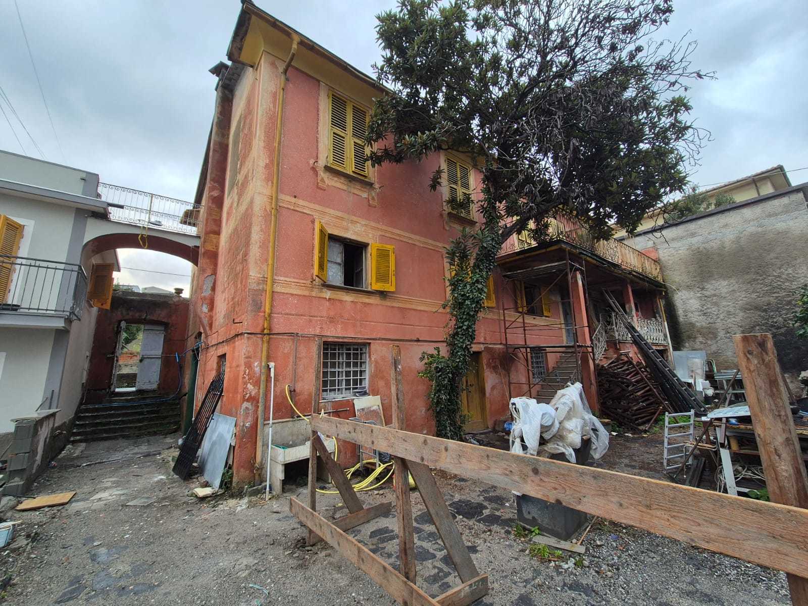 Casa indipendente con giardino a Lavagna