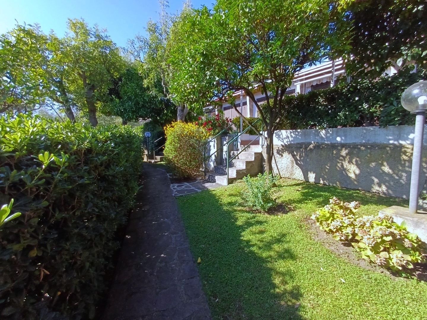 Monolocale con terrazzo in via olanda 58, Sestri Levante