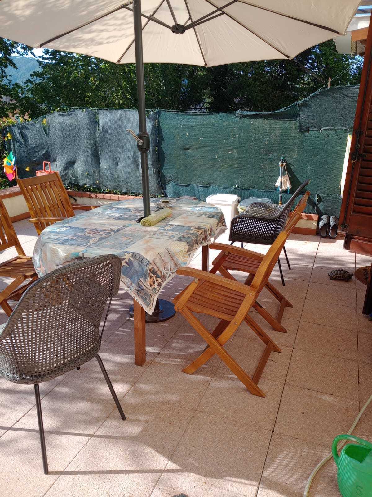 Appartamento con terrazzo in via italia 14, Carro