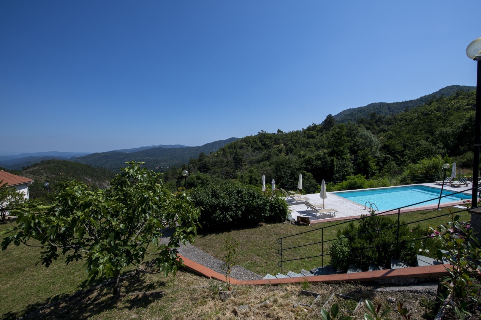 Monolocale con giardino in sp50 20, Carro