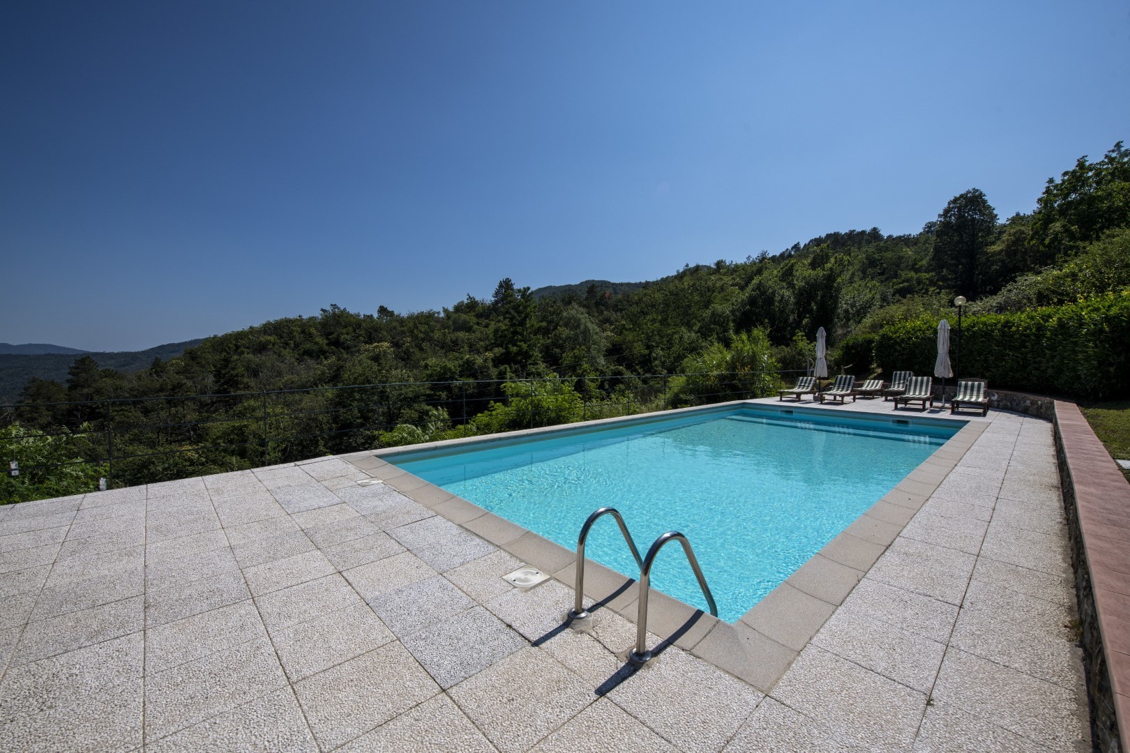 Monolocale con giardino in sp50 20, Carro