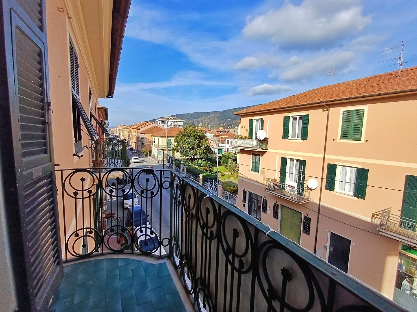 Appartamento con giardino in via nazionale 570, Sestri Levante